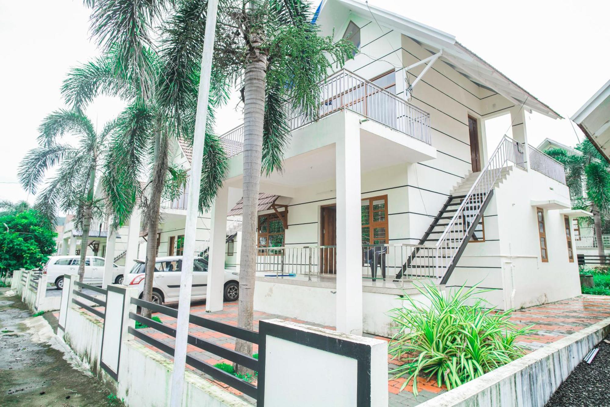 Skyview Villa Athirappilly Extérieur photo